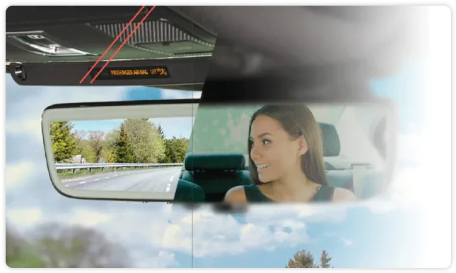 5 Distracted Driving Habits to Stop This April